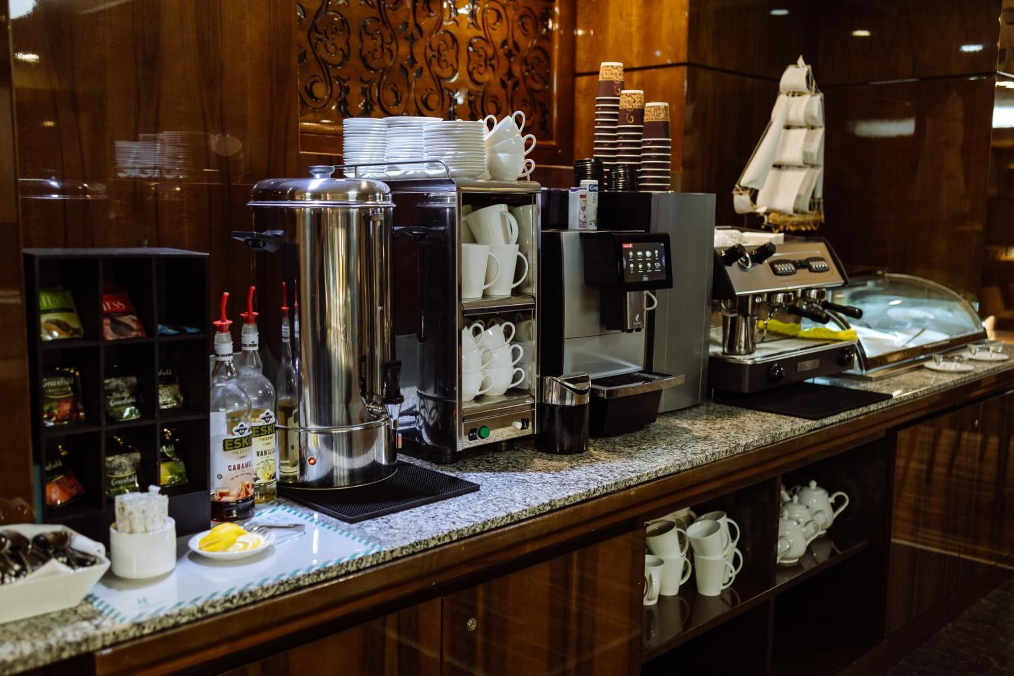 Holiday Inn Aktau By Ihg Luaran gambar