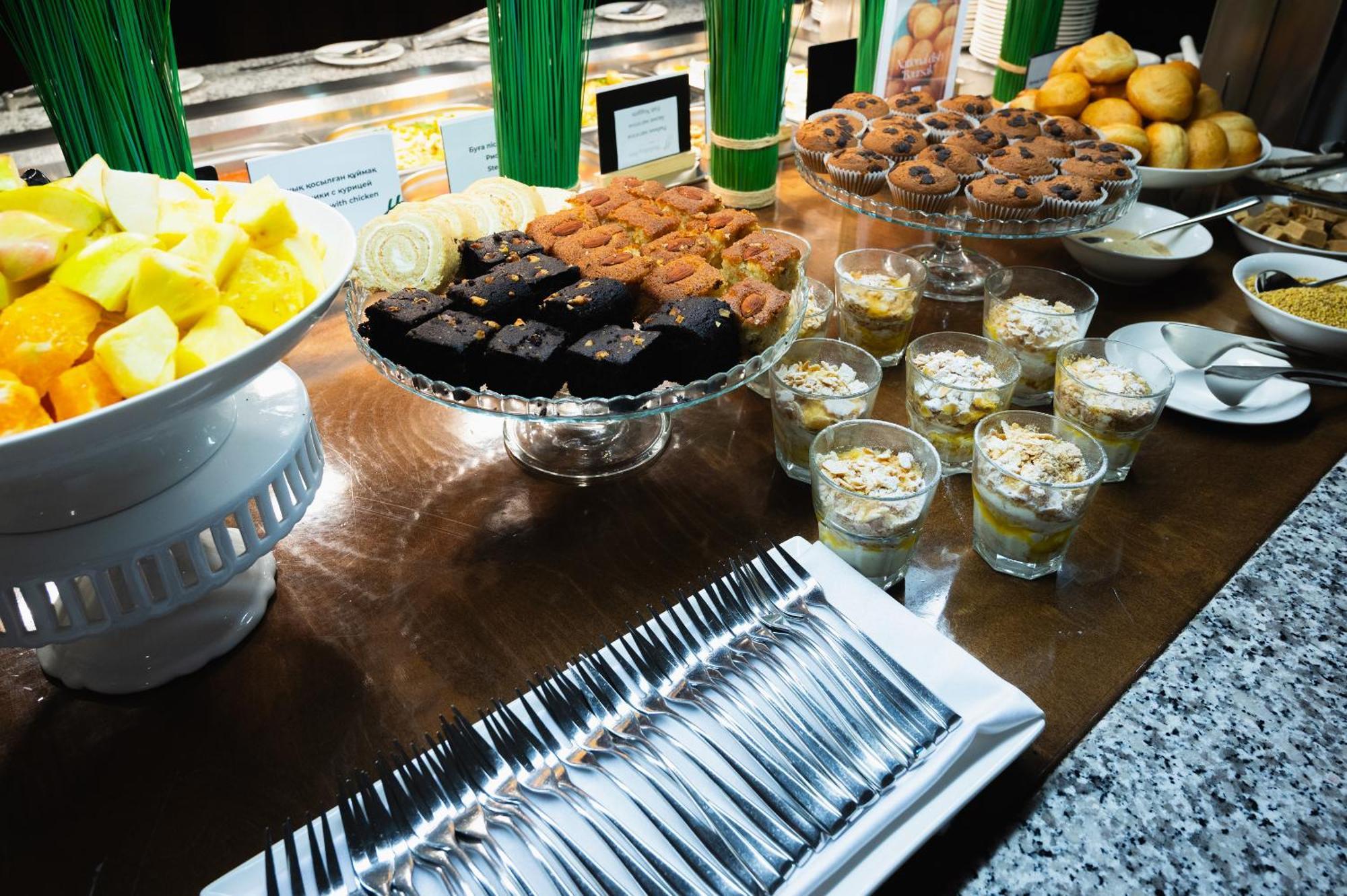 Holiday Inn Aktau By Ihg Luaran gambar