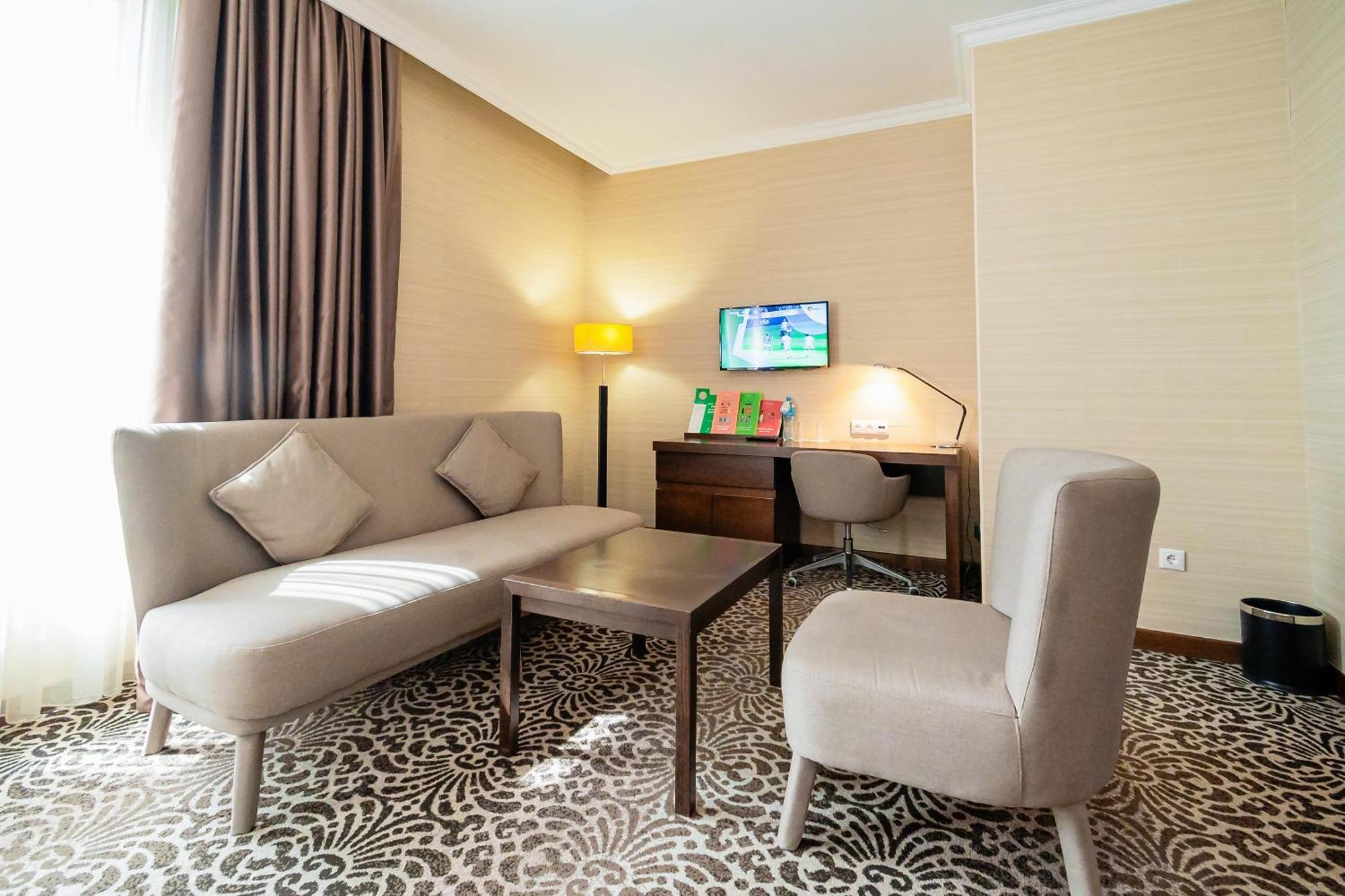 Holiday Inn Aktau By Ihg Luaran gambar
